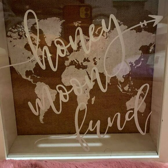 Elegant Honeymoon Fund Wooden Box - Wedding Gift & Keepsake - Picture 2 of 3